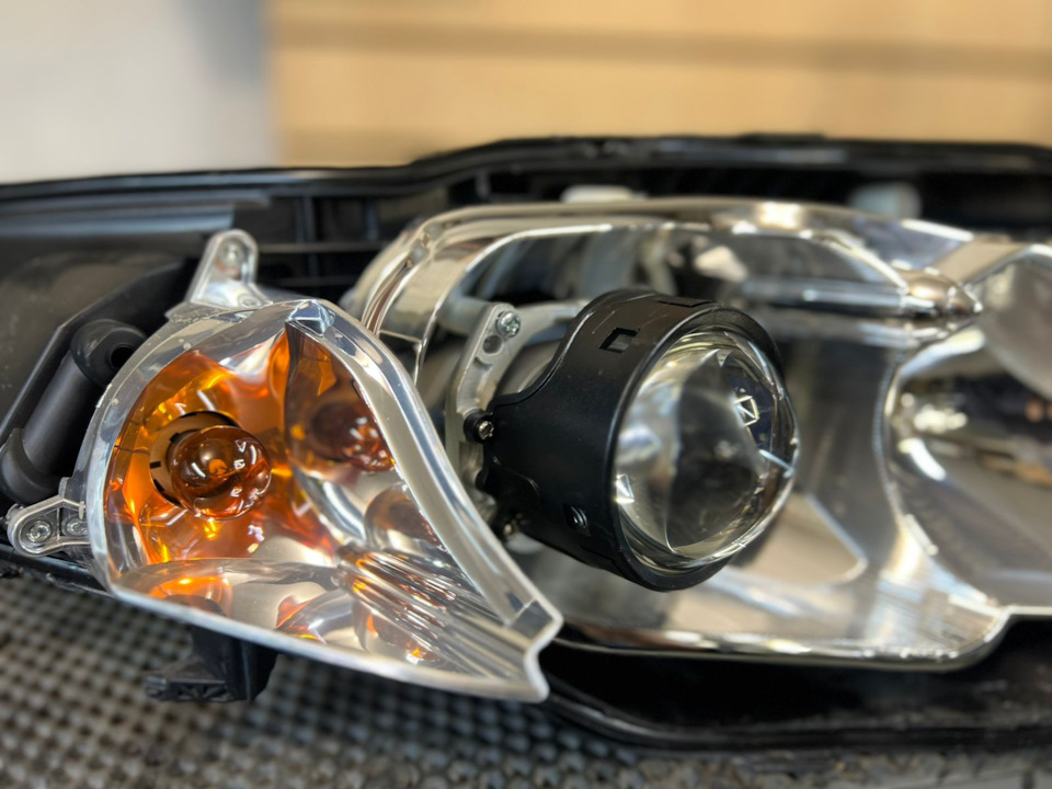 Замена линз ксенон, биксенон, билед