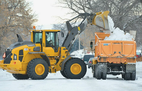 Уборка и вывоз снега